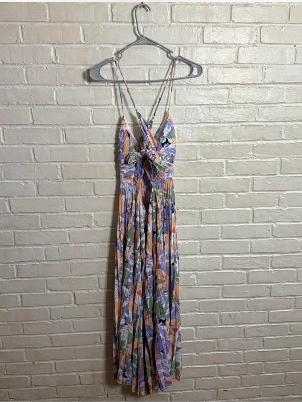 ASTR the Label midi dress - Picture 3 of 7
